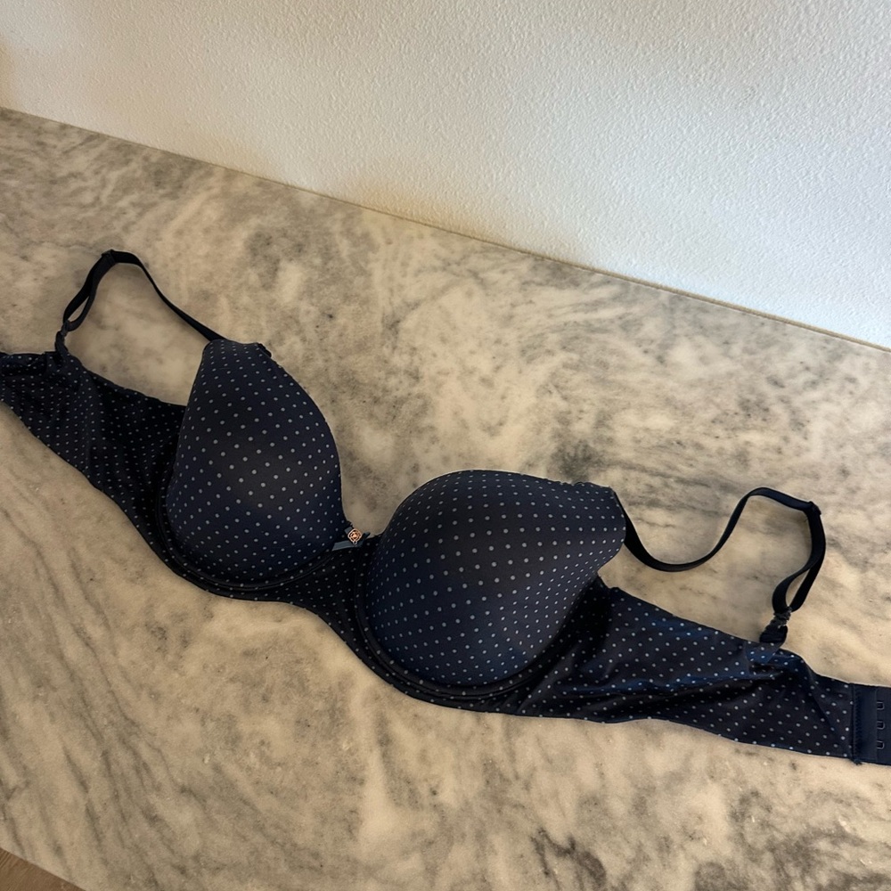 PINK Victoria's Secret Navy Polka Dot Bra